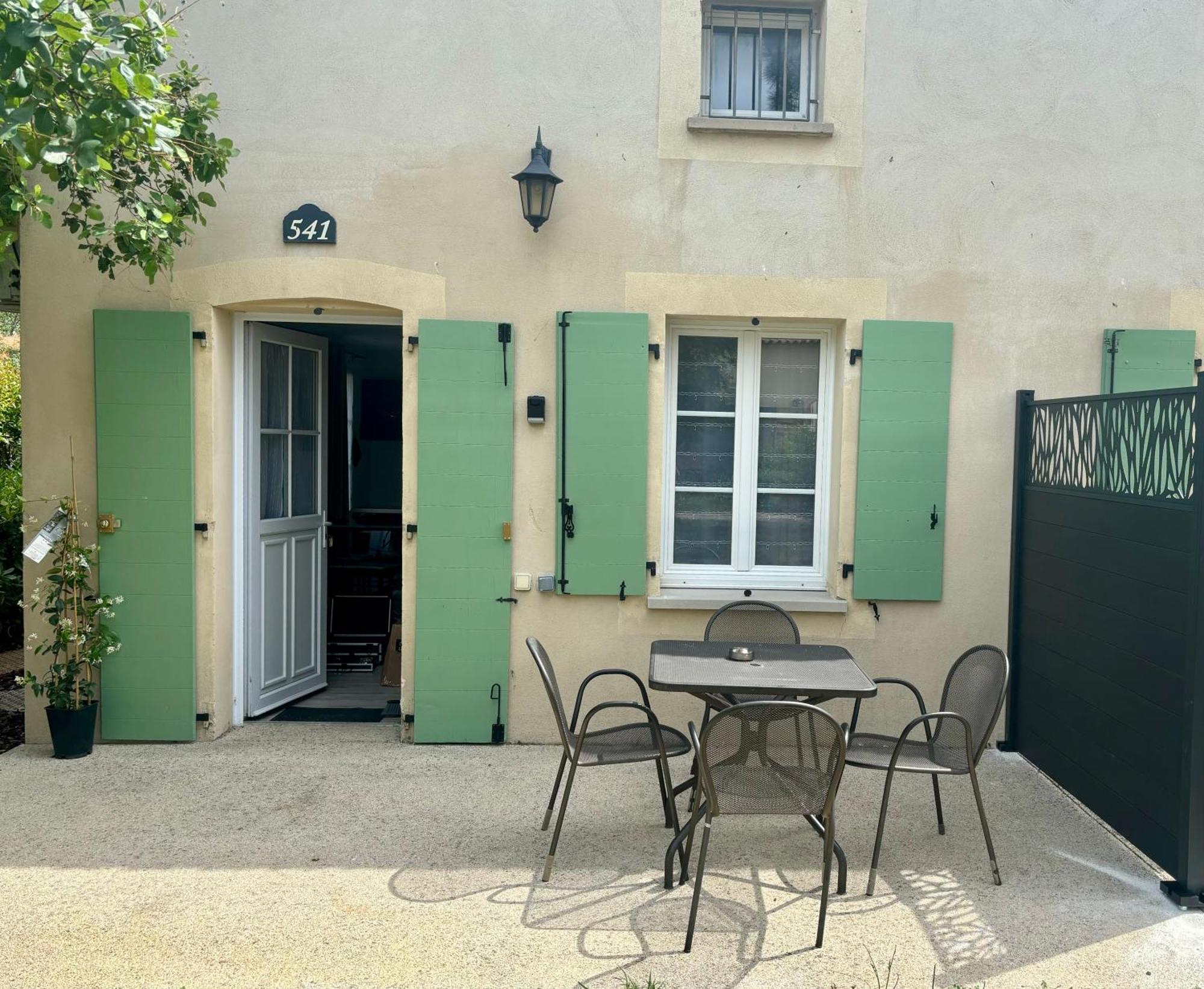 Appartement 4 Personnes 541 Les Jasses De Camargue Gallargues-le-Montueux Buitenkant foto